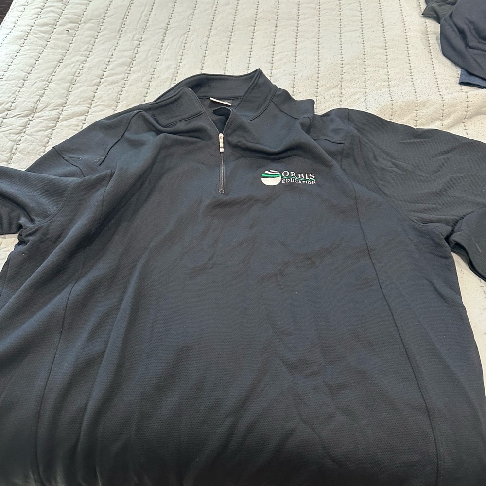 Nike Black Quarter-Zip Men's Sweatshirt